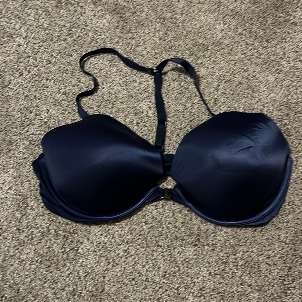 Very Sexy 36D Navy bra from Victoria’s Secret